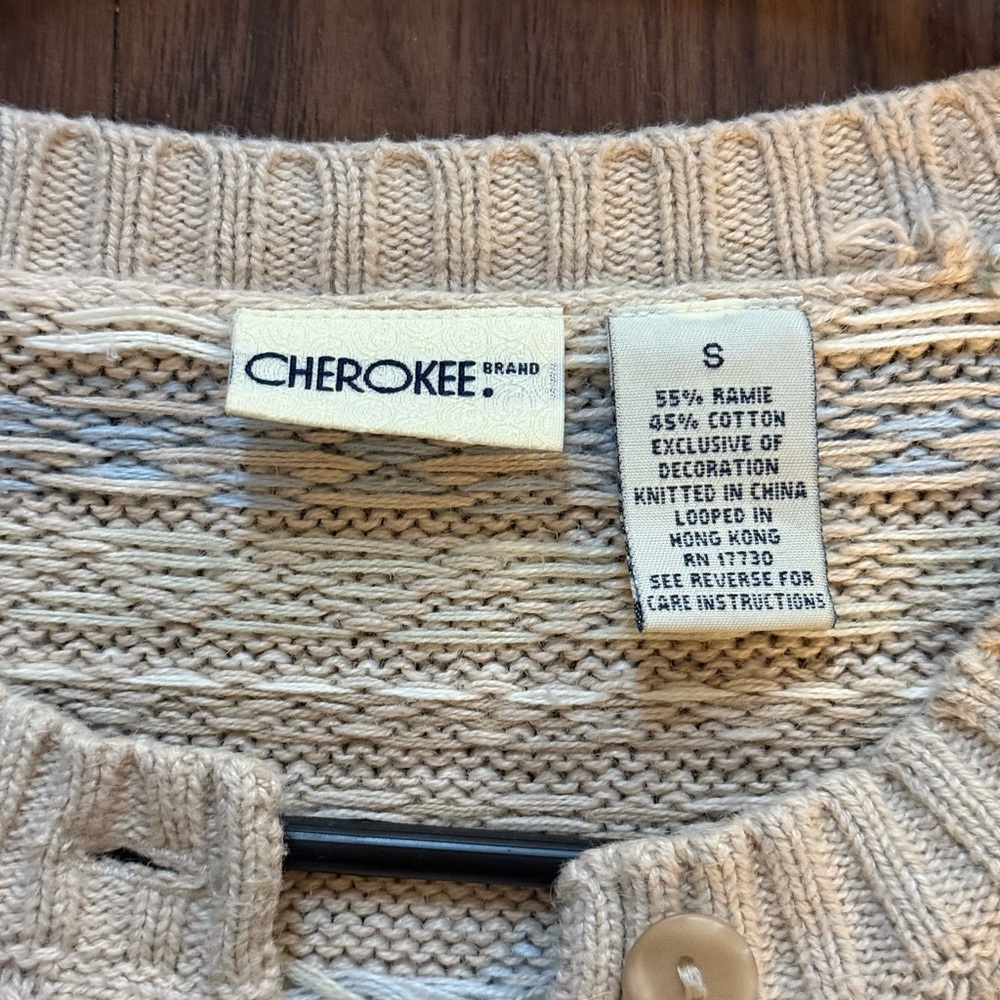 Sweet Floral Vintage Grandma Sweater - Picture 3 of 4